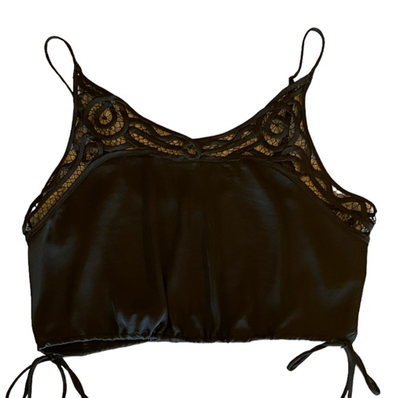 Intimately Free People Black Lace Top Size Medium NWT Excellent Condition! - Picture 4 of 13